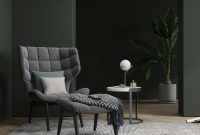 Dunkles Boho-Wohnzimmer In Erdigen Tönen